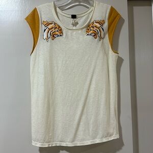 Tiger top